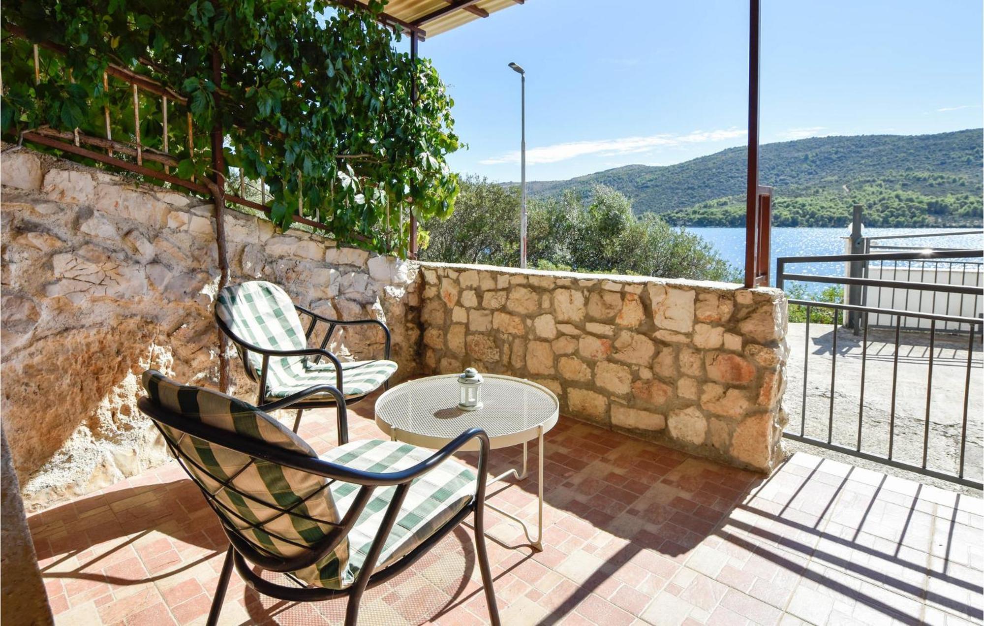 Nice Home In Poljica With House Sea View Marina Exterior photo