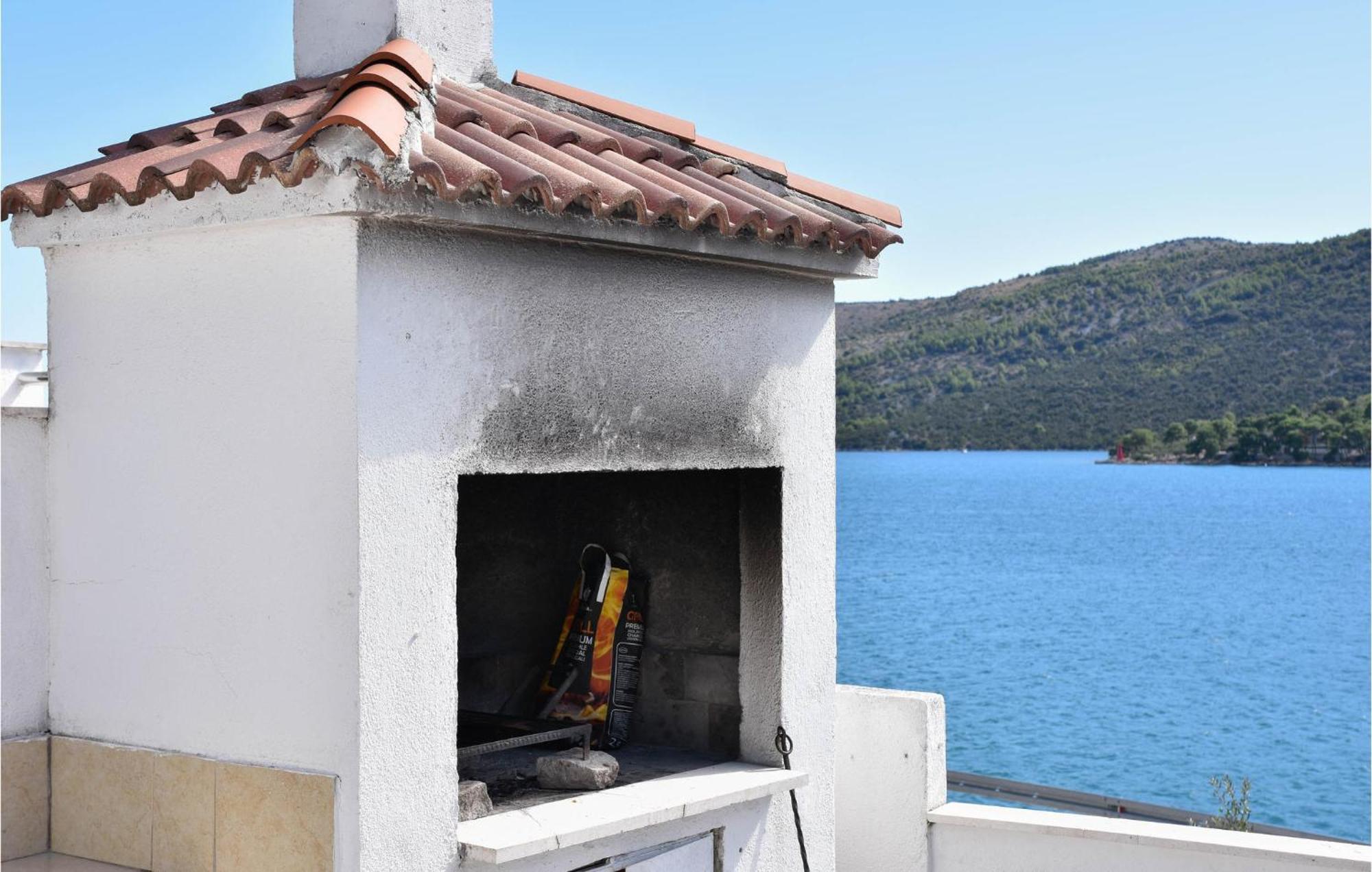 Nice Home In Poljica With House Sea View Marina Exterior photo